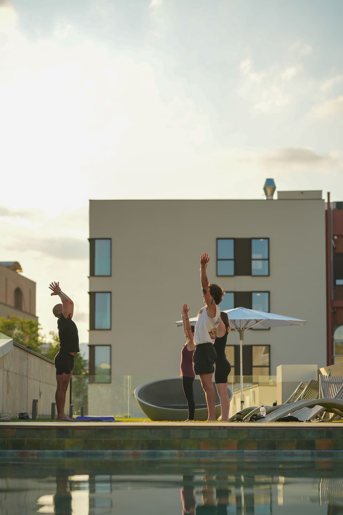 Rooftop yoga at Blau